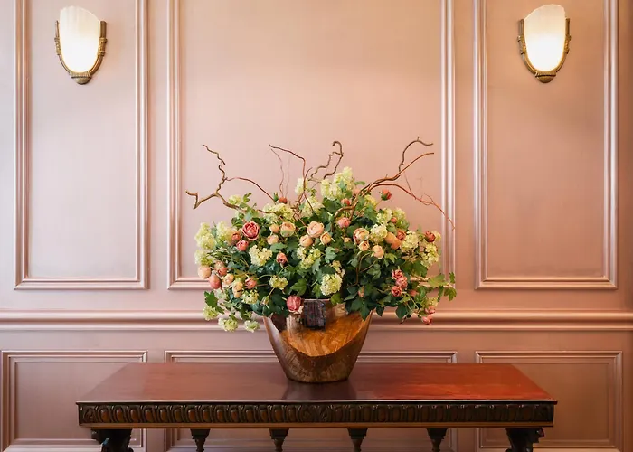 Albany House 3* Dublin