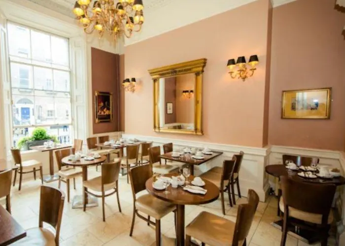 Ξενοδοχείο Albany House 3*