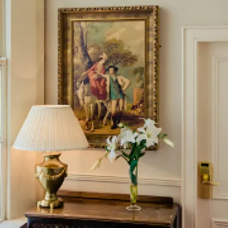 Отель Albany House 3*