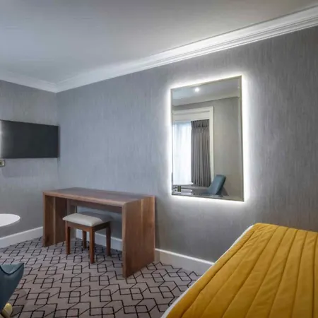 Albany House Отель Дублин