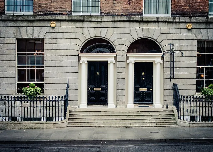 Albany House Отель Дублин